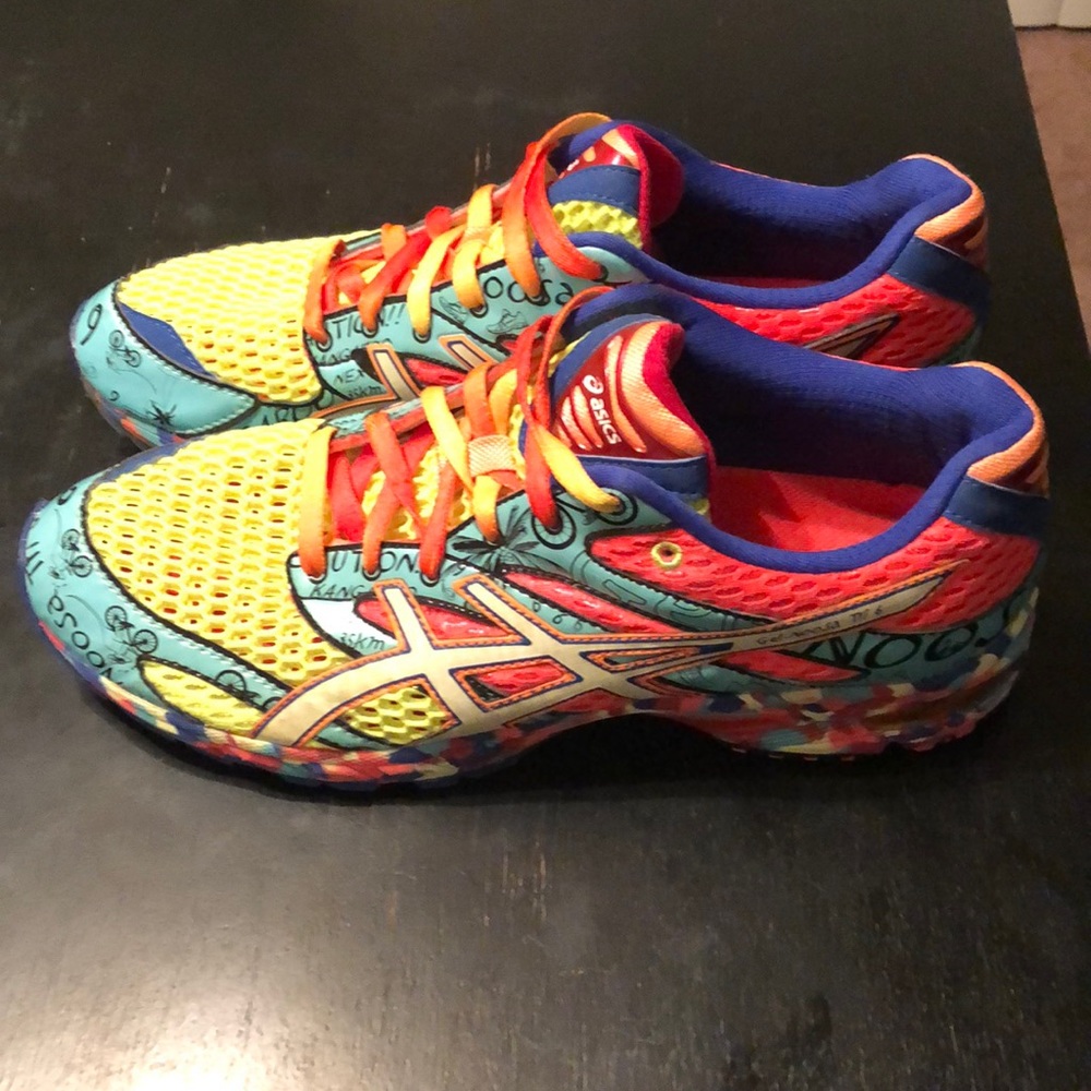 Men’s ASICS Gel-Noosa Tri 6
